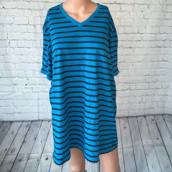 American Eagle Outfitters Other - American Eagle Blue & Black Striped Shirt size XXL
